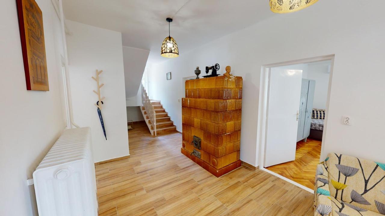 Family Apartman Miskolc Exteriör bild