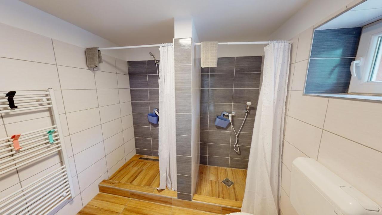 Family Apartman Miskolc Exteriör bild