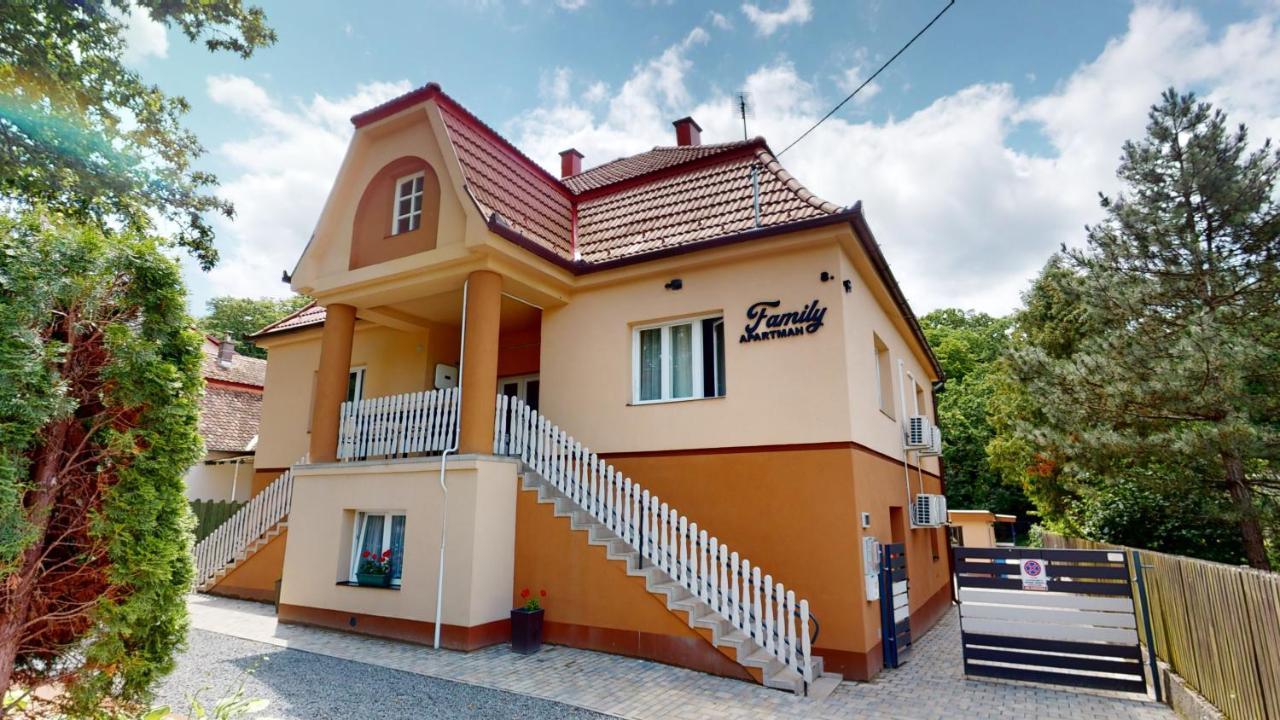 Family Apartman Miskolc Exteriör bild